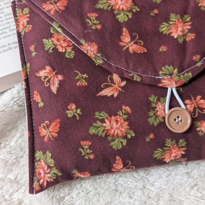 Pochette Lily - Livre de poche