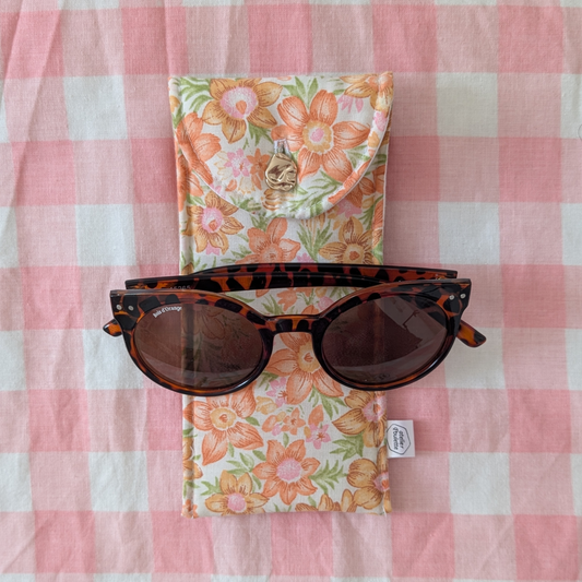 Etui à lunettes fleurs oranges